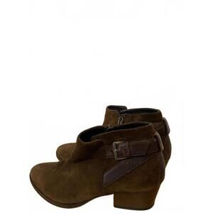 Chestnut Brown Suede Aquatalia Women's Ankle Boots with Side Zipper Size 8.5